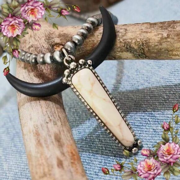 Western Style Bead Multi-Color Synthetic Turquoise Bull's Head Pendant - Picture 1 of 8